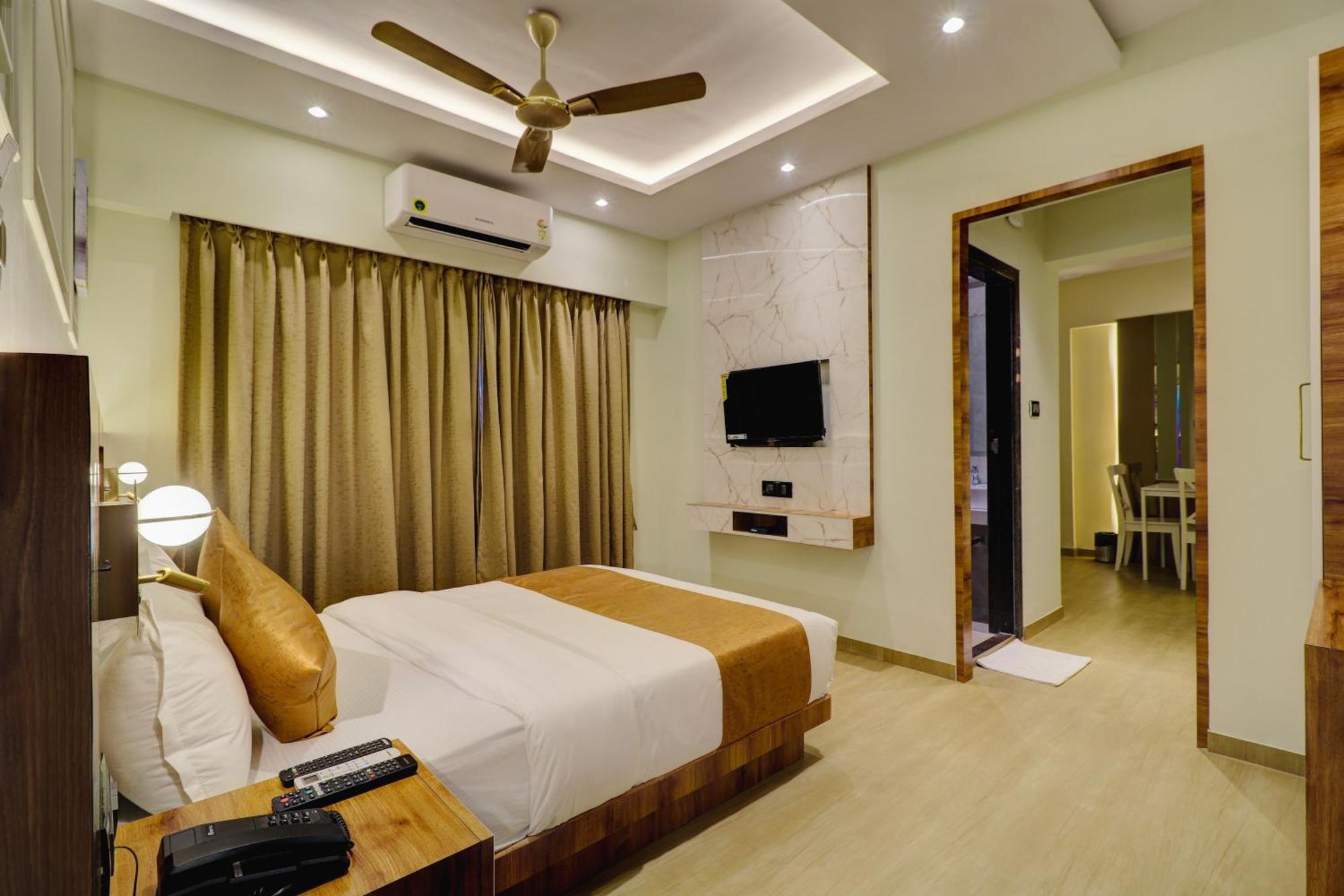 Home2 Studio Apartments Bombay Extérieur photo