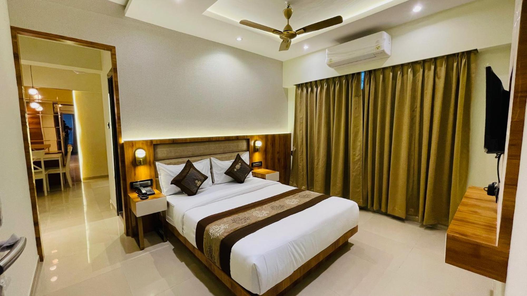 Home2 Studio Apartments Bombay Extérieur photo